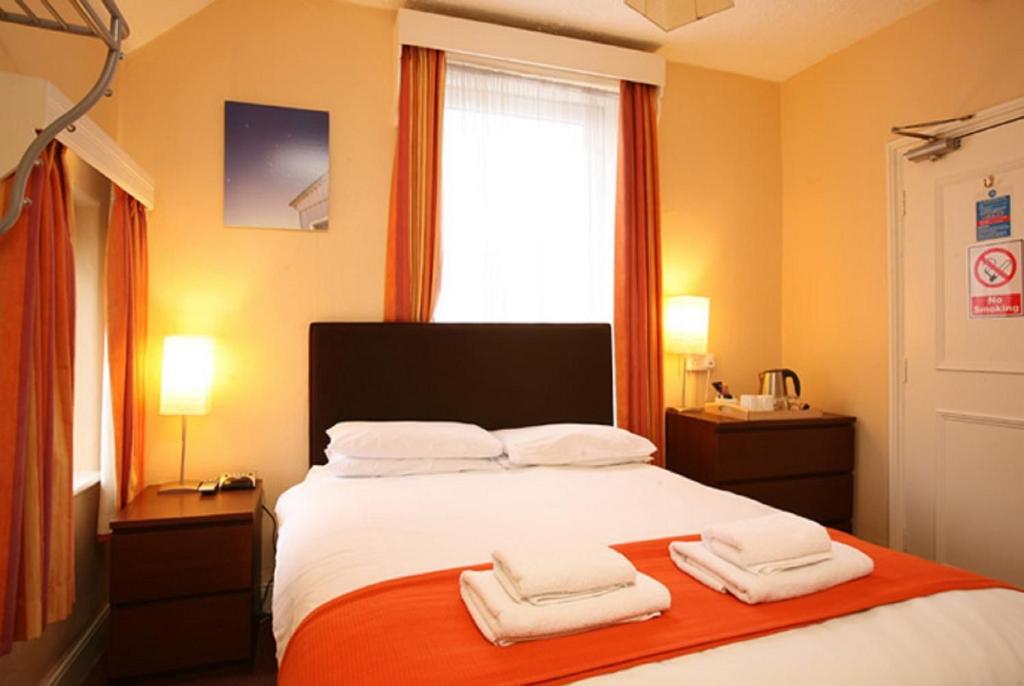 The Avala Guesthouse Кардіфф Номер фото